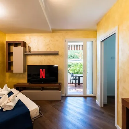 Elena Apartamento